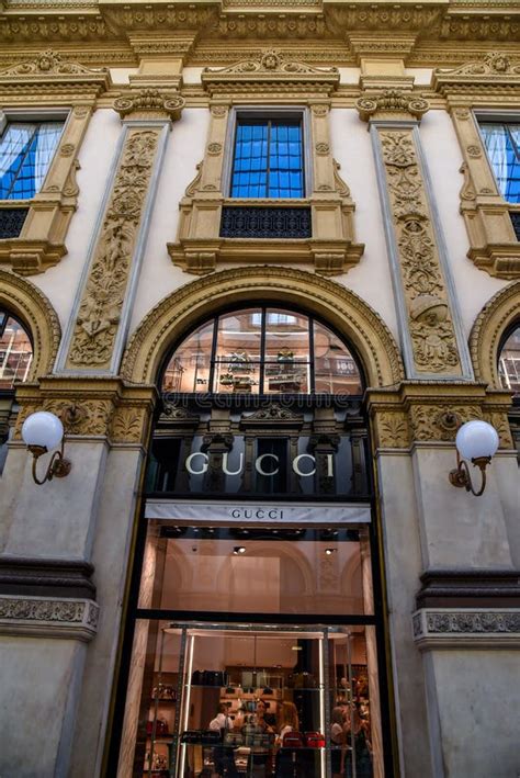 outlet gucci a milano|gucci outlet near milan.